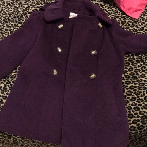 Coat - Picture 1 of 2